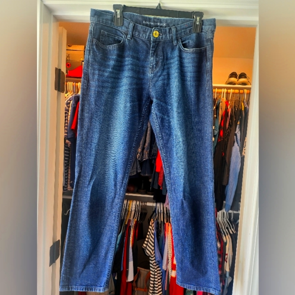 Ladies Banana Republic Slim Boyfriend Jeans Size 28 waist 27 length
